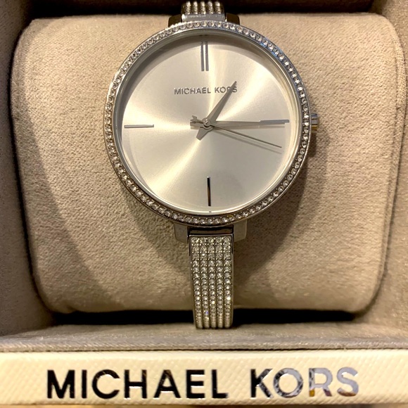 Michael Kors Watch - Picture 1 of 1